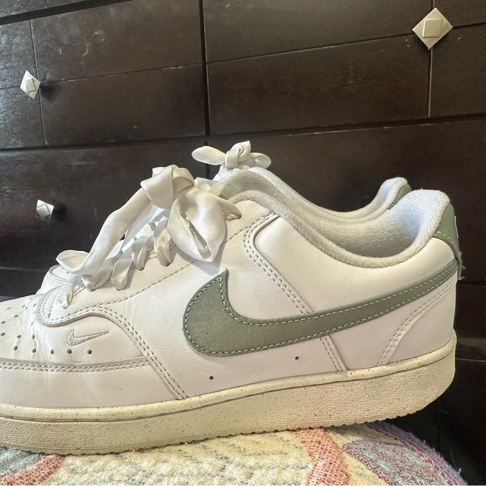Nike White and Gray Sneakers